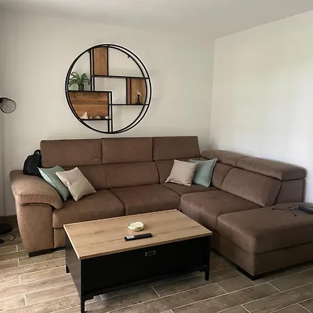 Quiet Renovated Nest With A View Of The Golf Lejlighed *