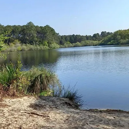 Quiet Renovated Nest With A View Of The Golf Moliets-et-Maa